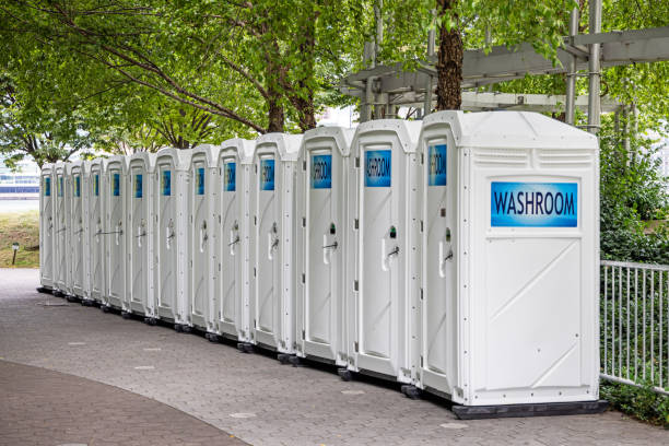 Best Portable restroom trailer rental  in Portsmouth, OH